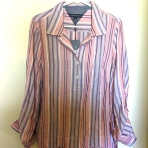 ⭐BOGO FREE⭐ BNWT Tommy Hilfiger Blouse